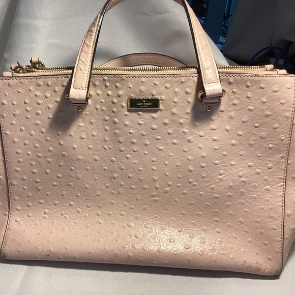 kate spade Handbags - Pretty Pink Kate Spade Purse